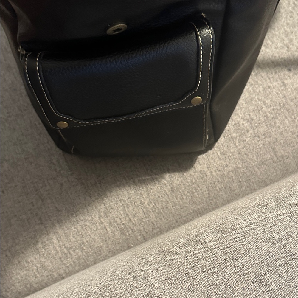 Bueno Black Travel Bag - Picture 5 of 9
